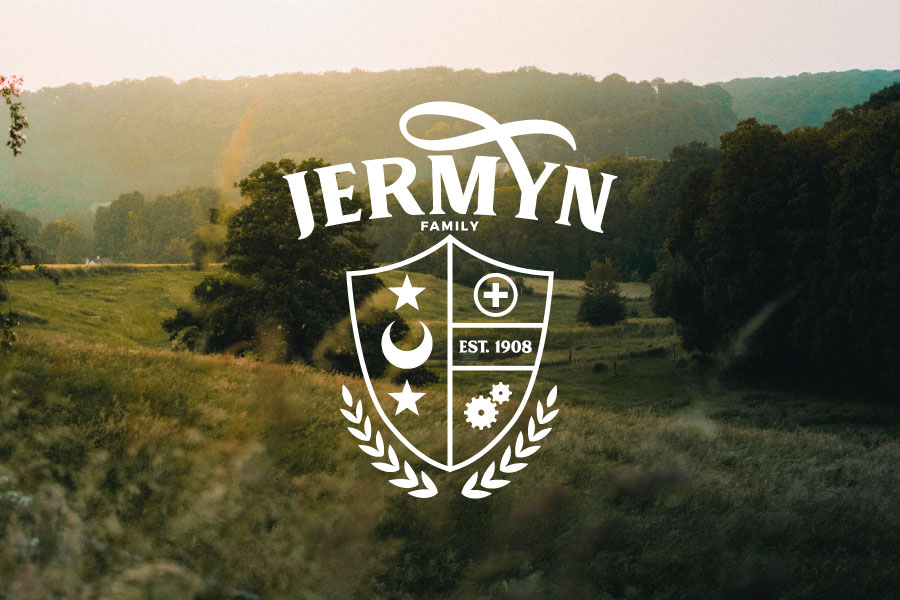 <span>Logo</span> Jermyn Family Crest